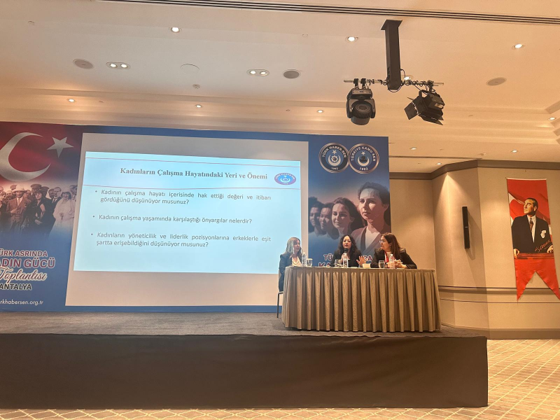 Türk Asrında Kadın Gücü Çalıştayımızı Gerçekleştirdik-2677