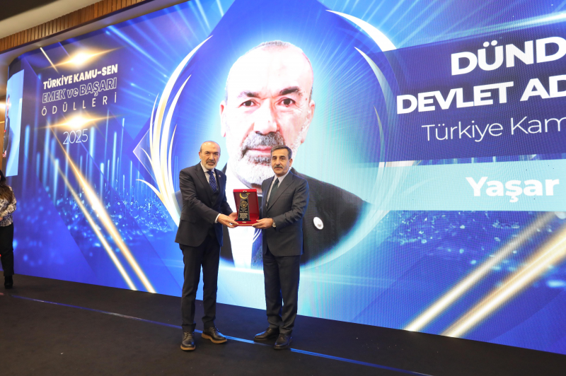 TÜRKİYE KAMU-SEN “EMEK VE BAŞARI ÖDÜLLERİ” SAHİPLERİNİ BULDU-2614