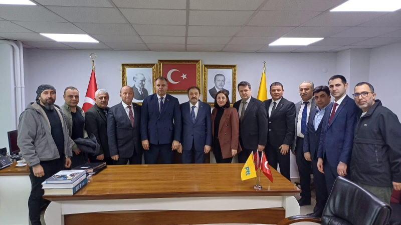 ESKİŞEHİR'DE TEŞKİLAT ÇALIŞMASI GERÇEKLEŞTİRİLDİ-2749