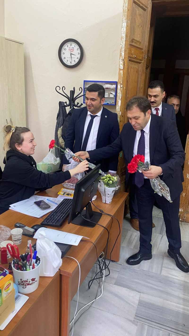 GENEL BAŞKAN YÜCEL KAZANCIOĞLU İSTANBUL'DA 8 MART DÜNYA KADINLAR GÜNÜ ZİYARETLERİ GERÇEKLEŞTİRDİ-937