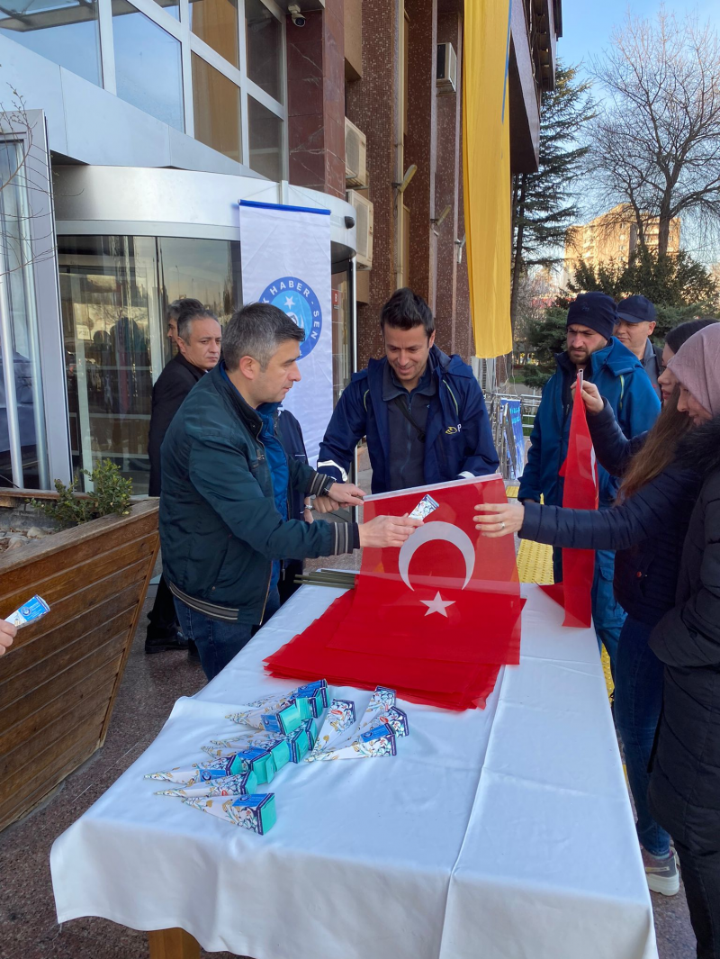 ANKARA PTT BAŞMÜDÜRLÜĞÜNDE ÇANAKKALE ZAFERİ VE ŞEHİTLERİ ANMA GÜNÜ ETKİNLİĞİ GERÇEKLEŞTİRİLDİ-2198