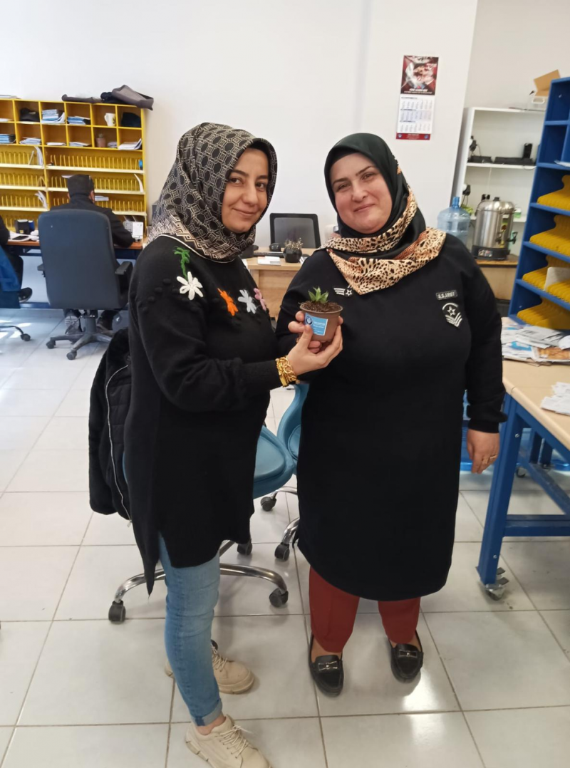 TÜRKİYE GENELİ KADIN ÜYELERİMİZİN  8 MART DÜNYA KADINLAR  GÜNÜNÜ KUTLADIK-2186