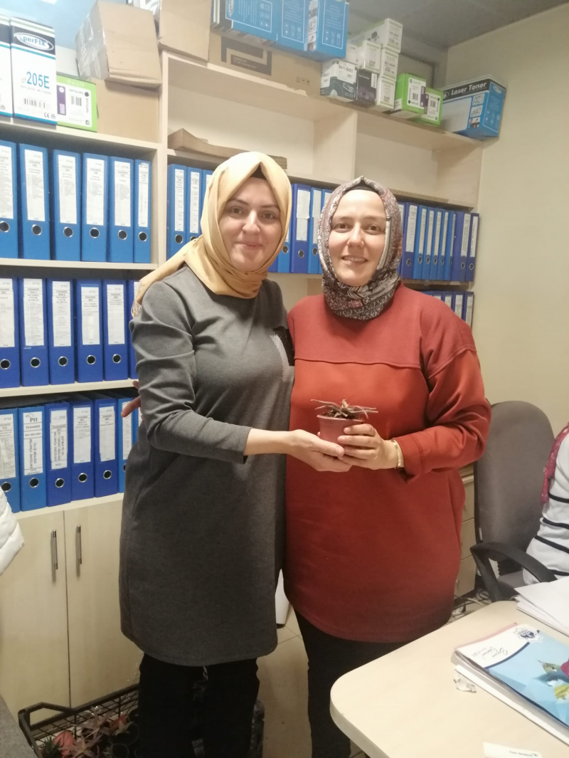 TÜRKİYE GENELİ KADIN ÜYELERİMİZİN  8 MART DÜNYA KADINLAR  GÜNÜNÜ KUTLADIK-2188