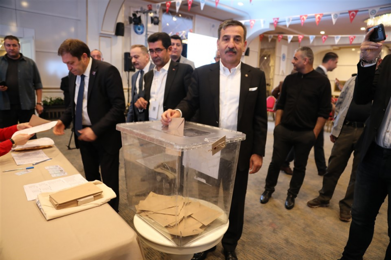 7. OLAĞAN GENEL KURULUMUZ COŞKUYLA GERÇEKLEŞTİRİLDİ-1114