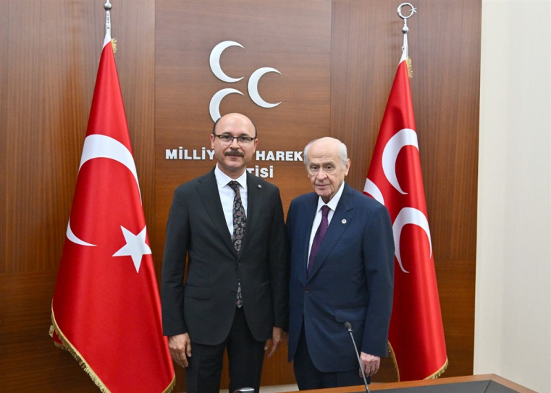 TÜRKİYE KAMU-SEN BAŞKANLAR KURULU OLARAK MHP GENEL BAŞKANI DEVLET BAHÇELİ’Yİ ZİYARET ETTİK-1787