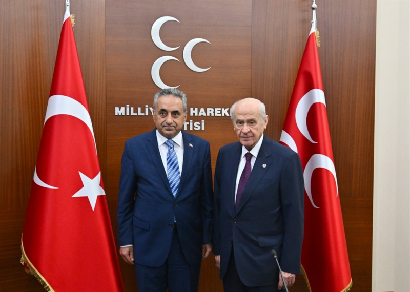 TÜRKİYE KAMU-SEN BAŞKANLAR KURULU OLARAK MHP GENEL BAŞKANI DEVLET BAHÇELİ’Yİ ZİYARET ETTİK-1788