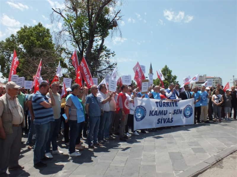 TÜM İLLERDE EŞ ZAMANLI OLARAK MEMUR MAAŞ ARTIŞLARINA İLİŞKİN BASIN AÇIKLAMASI YAPTIK-1803