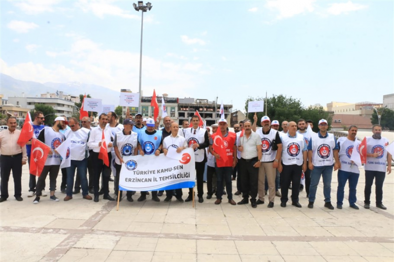 TÜM İLLERDE EŞ ZAMANLI OLARAK MEMUR MAAŞ ARTIŞLARINA İLİŞKİN BASIN AÇIKLAMASI YAPTIK-1821