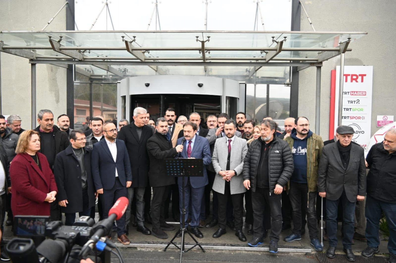 İSTANBUL TRT'DE BASIN AÇIKLAMASINDA BULUNDUK-2563